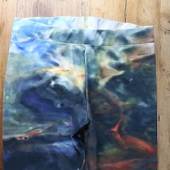 ART YOU WEAR MULTI COLOR DESIGN FULL LENGTH LEGGINGS SIZE SMALL - Picture 4 of 7